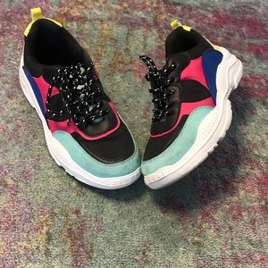 Express Chunky Sneaker